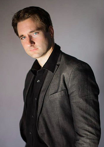 Rob Merrit playing Richard Stone